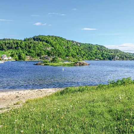 Holiday home Risor 55 *